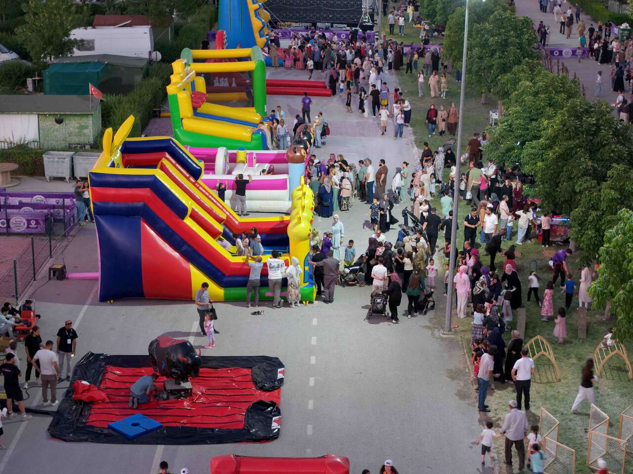 Konya’da lavanta festivali başladı! Binlerce kişi mor tarlalara akın etti 7